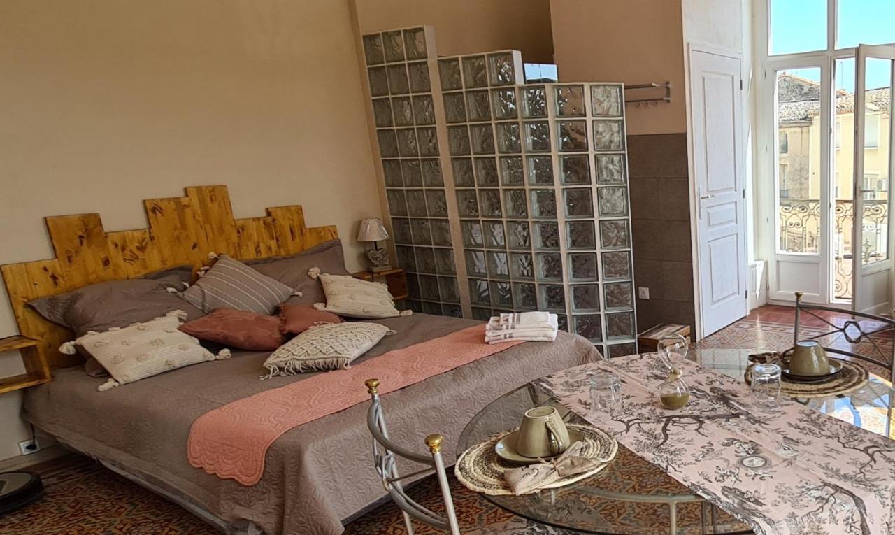 Bed and Breakfast Chez Dedou Et Madou Florensac Экстерьер фото